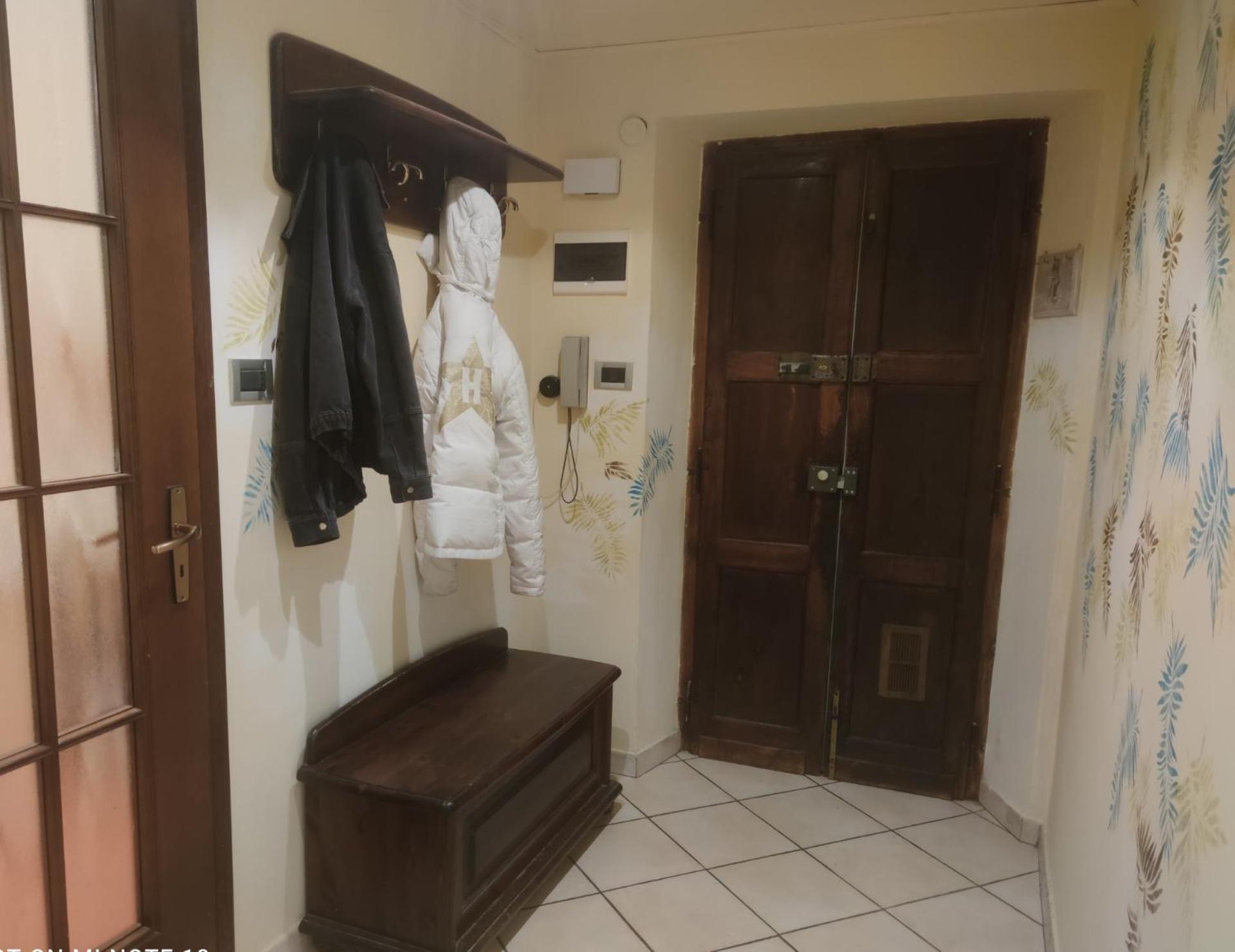 La Dimora Del Borgo Apartment Пинероло Екстериор снимка