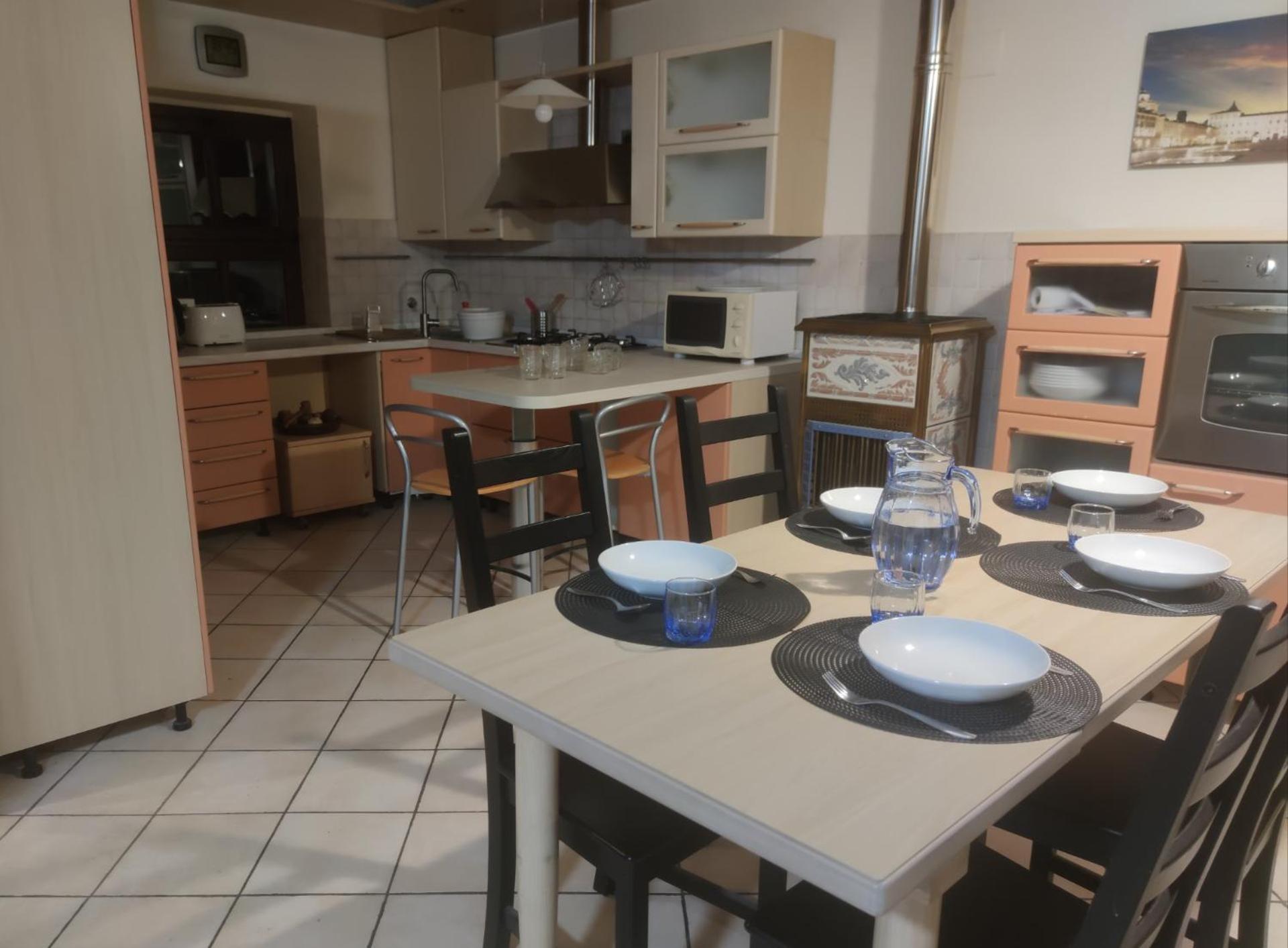 La Dimora Del Borgo Apartment Пинероло Екстериор снимка