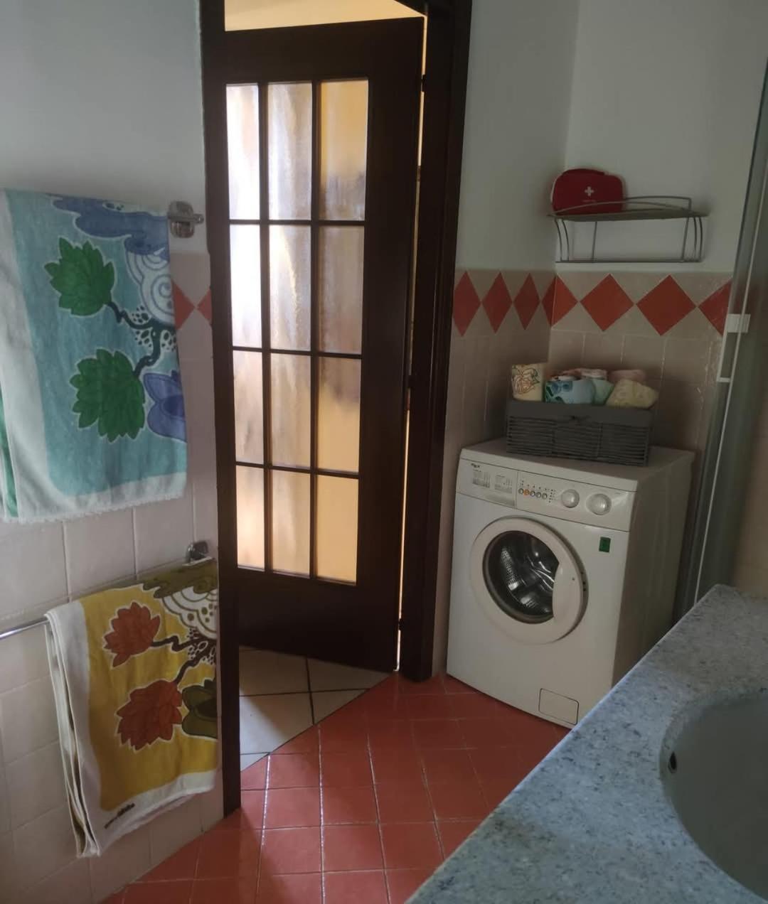 La Dimora Del Borgo Apartment Пинероло Екстериор снимка